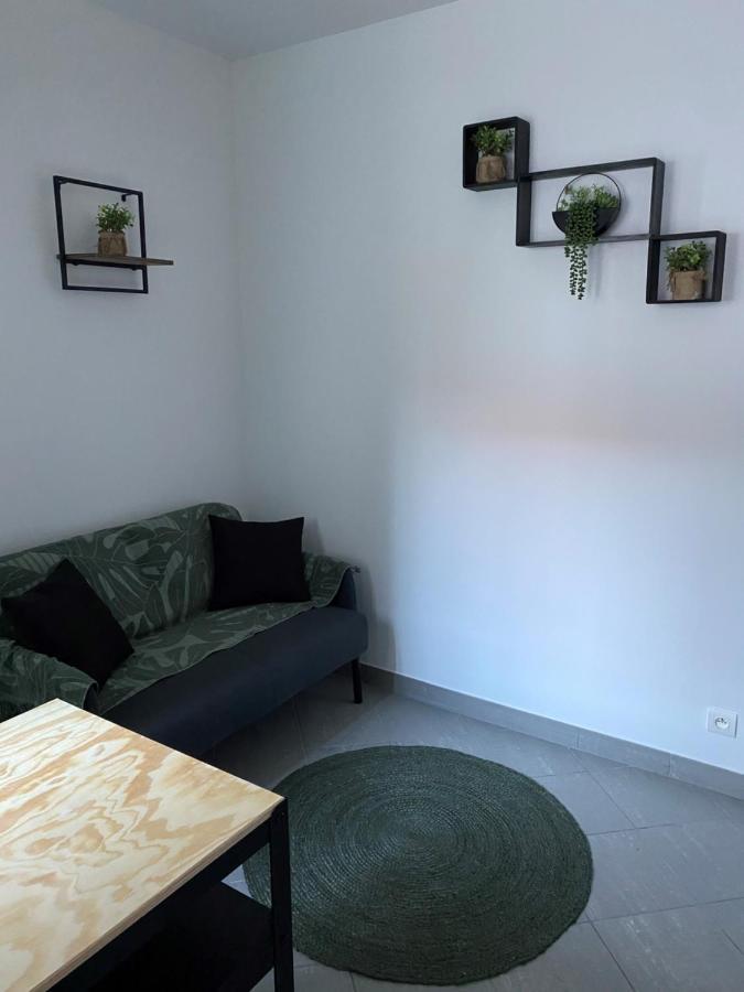 Charmant Appartement A Theme Proche Paris Montreuil  Exteriér fotografie